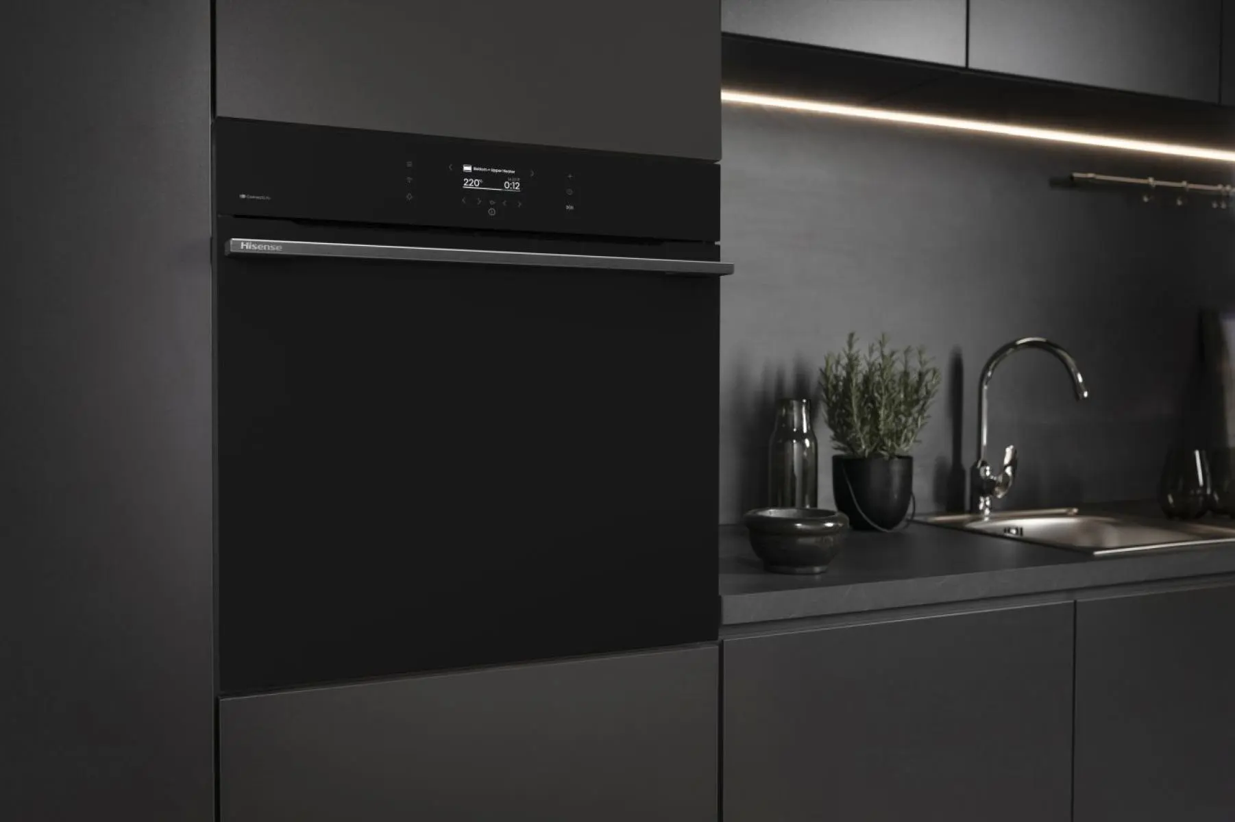 Hisense pečica Hi8 BFHSteamPyro | BI614P8B